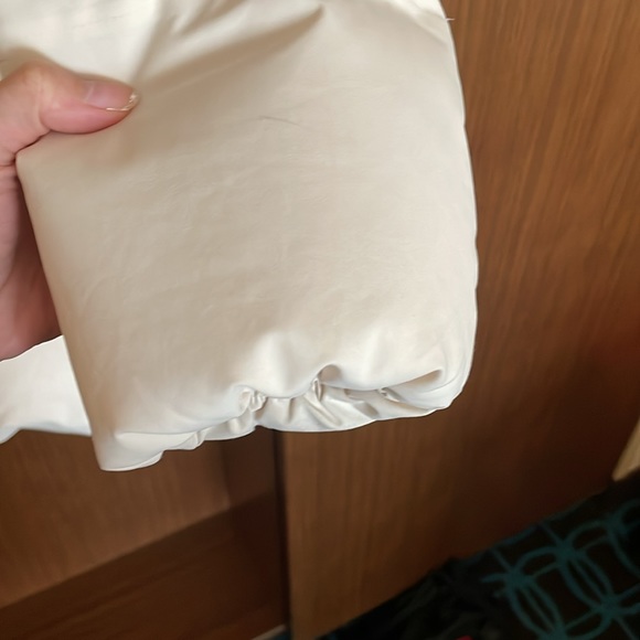 Uniqlo seamless puffer coat - Picture 4 of 8